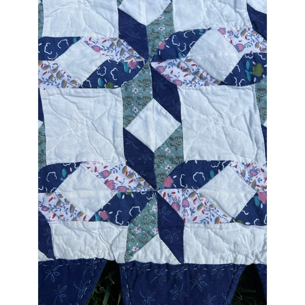 Vintage Feed Sack Blue And White Eight Point Star Pattern Quilt 81